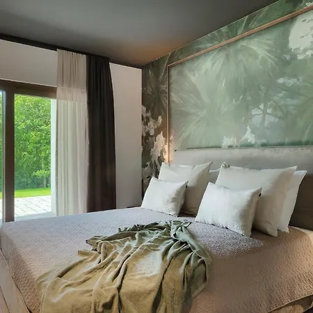 Magnificent Istria Oasis 4 Bedrooms Heated Pool